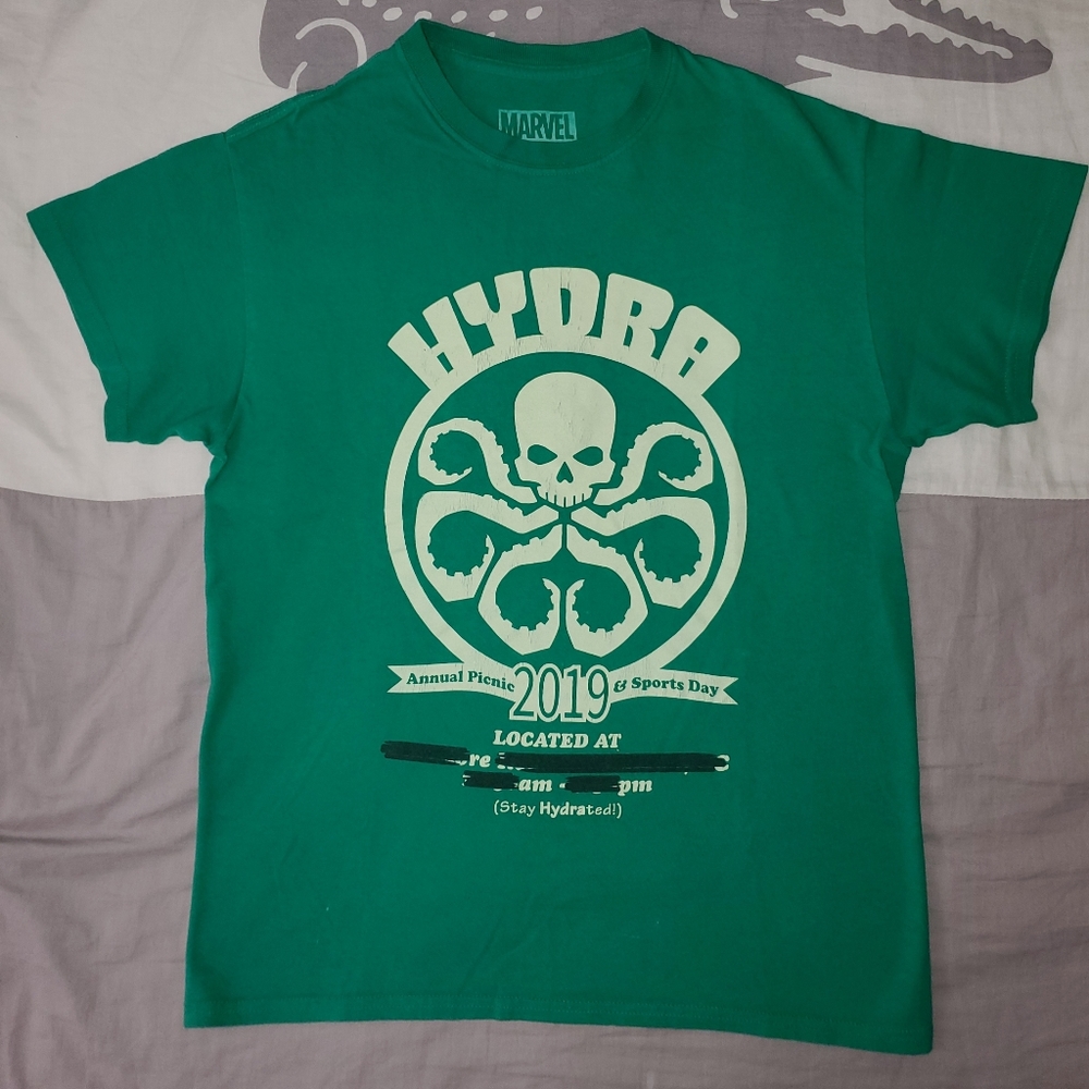 Loot Crate Lootwear Marvel Women HYDRA 2019 Annual Picnic T-Shirt   Size: Medium